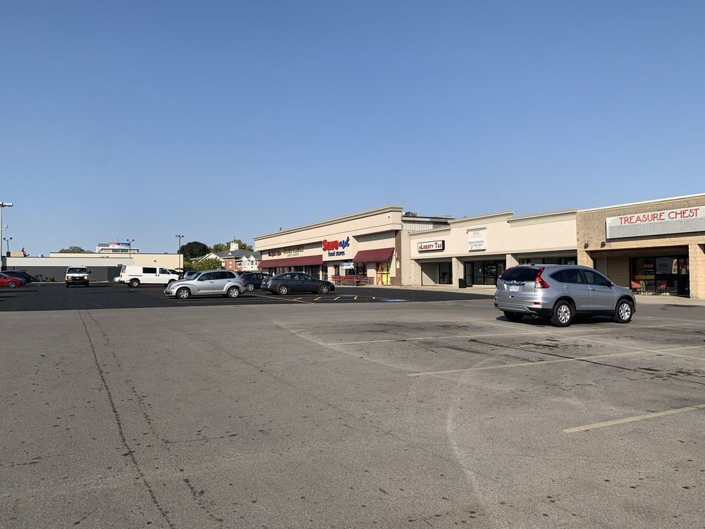 Save-A-Lot Anchored Center: 4900 West Broad Street, Columbus, OH 43228
